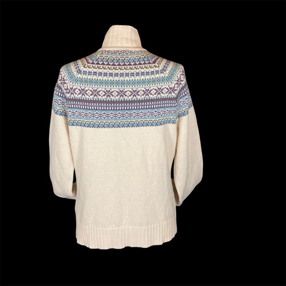 Carhartt Cream Full Zip Cardigan Sweater with Multi-Color Fair Isle Pattern - Picture 2 of 10